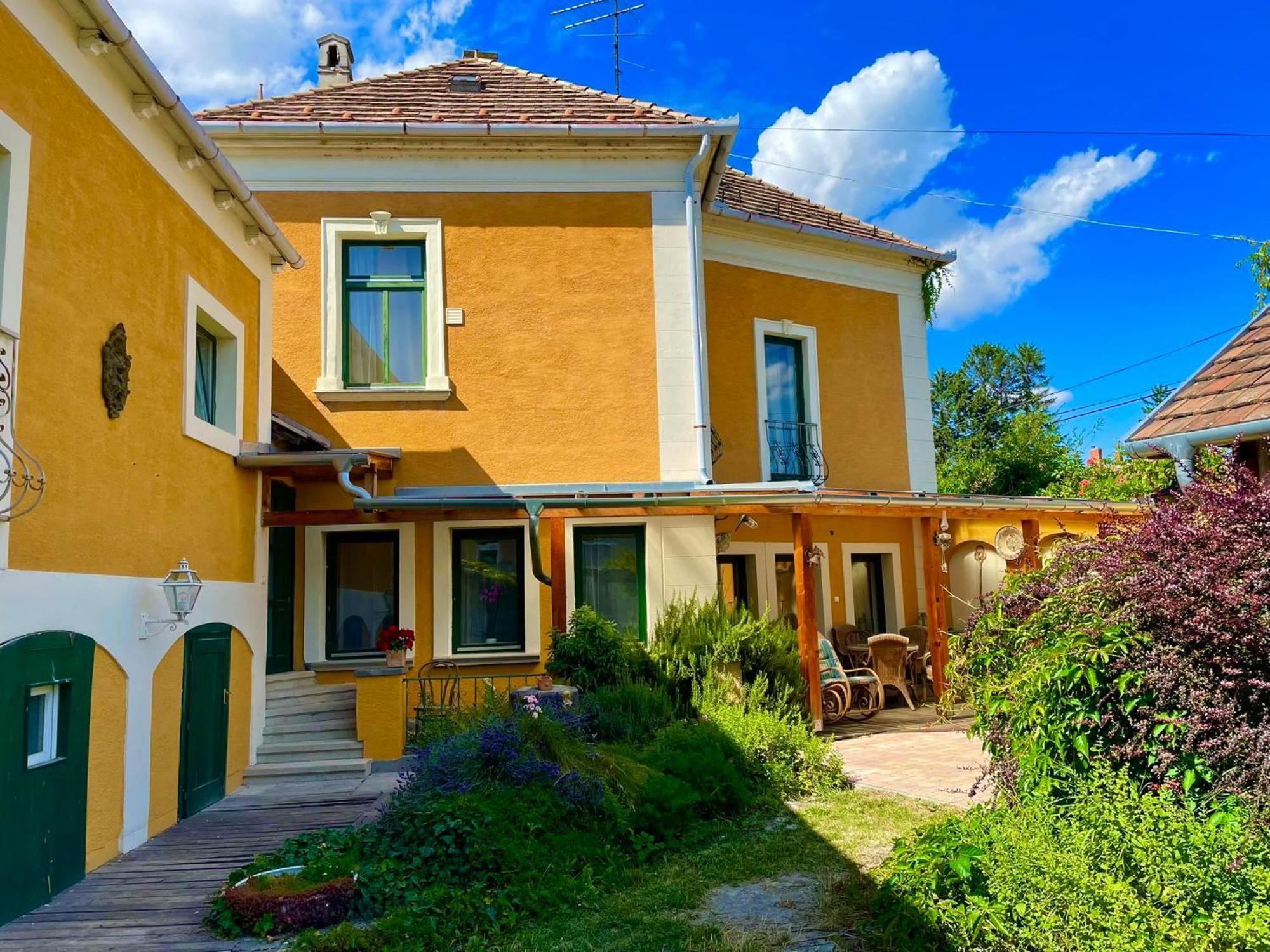 Villa Luca Mosonmagyaróvár Exterior foto